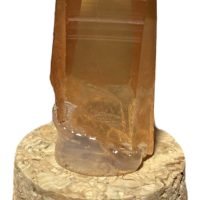 1 Punta De Lemuriano Cuarzo Naranja Mandarina En Capelo