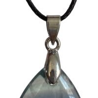 Dije Gota De Fluorita Arcoiris Verde Y Morado Natural Reiki