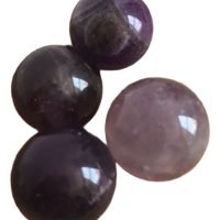 1 Esfera De Cuarzo Amatista 1.5 Cm Aproximadamente