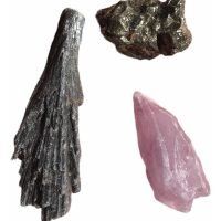 Kit 3 Minerales En Bruto Cianita Negra Amatista Punta Pirita