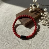 Pulsera De Coral Rojo Negro 5mm Natural Elástica U Ajustable