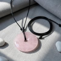 D_979121-MLA110275082390_052026-F.jpg Dije De Cuarzo Rosa Dona Grande Natural Chakras Reiki Yoga