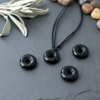 D_717972-MLM109555861678_042026-F.jpg Dije Obsidiana Dona 1.5 Cm Natural Chakras Reiki Yoga