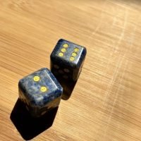 Par De Dados De Lapislazuli Piedra Natural