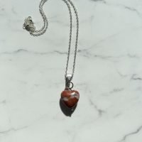 Dije Corazón Jaspe Rojo Piedra Natural Con Plata 925